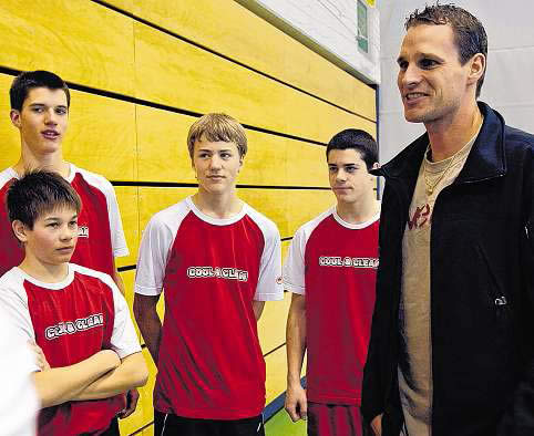 Stef Kobel zu Besuch bei Volley Talents